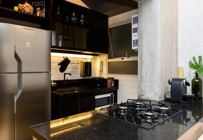 Apartamento em Rio de Janeiro - Modernidade em Copacabana | Ótimo wifi | NSC902 Z4