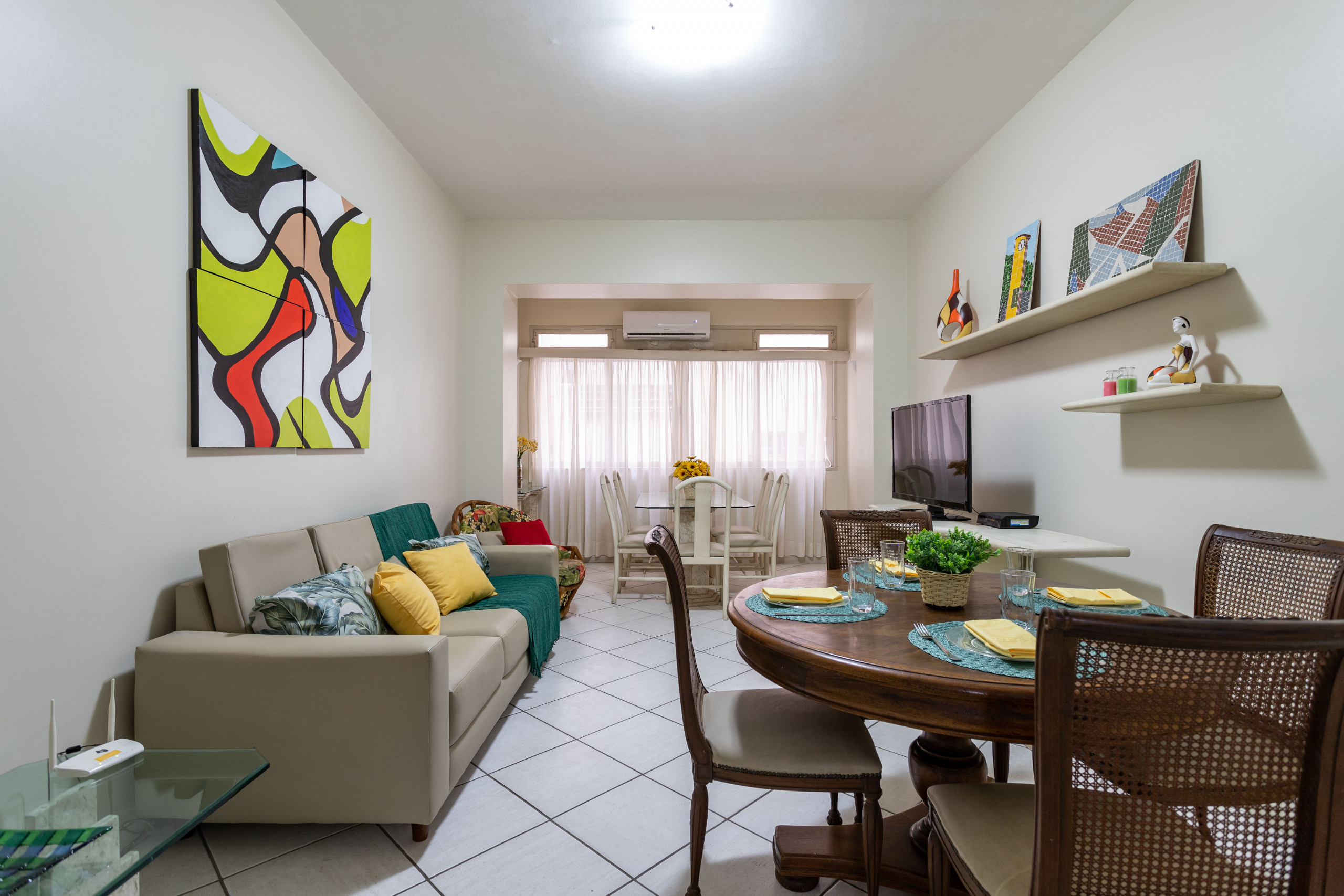 Apartamento em Rio de Janeiro - 2 minutos da praia de Copacabana | A303