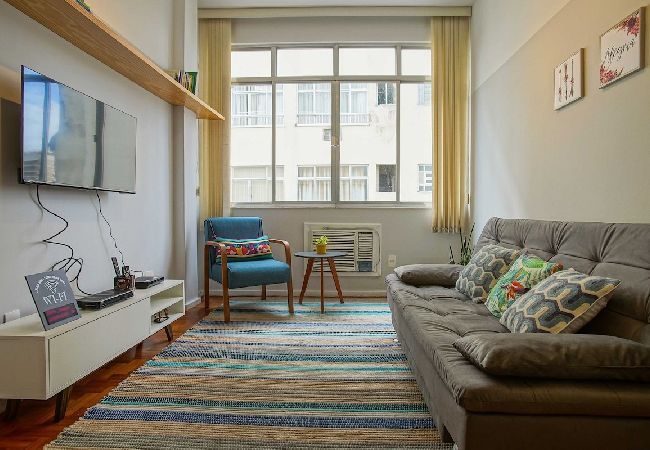 Apartamento em Rio de Janeiro - LAU1112| Quarto e Sala em Botafogo 