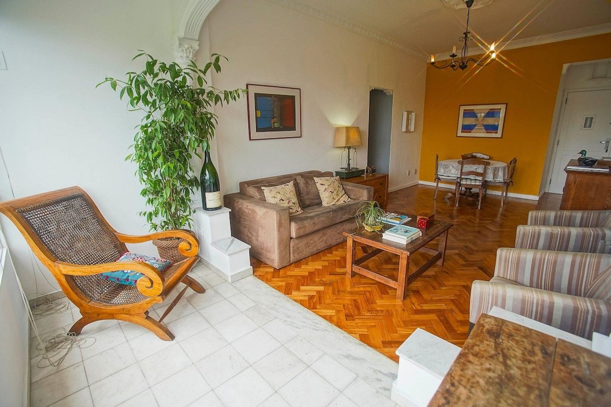 Apartamento em Rio de Janeiro - BG601| 3 Quartos no coração da Gávea