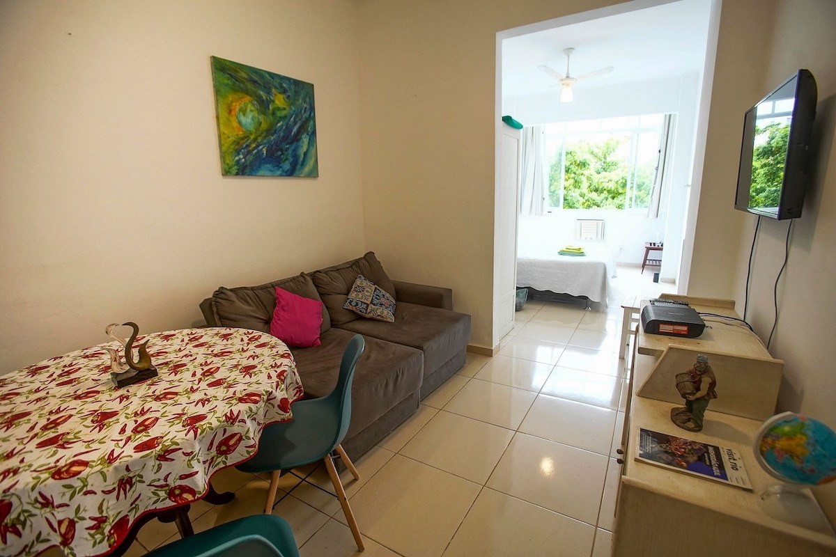 Apartamento em Rio de Janeiro - PLA618| Studio na quadra da praia de Copacabana