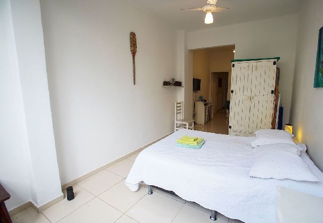 Apartamento em Rio de Janeiro - PLA618| Studio na quadra da praia de Copacabana