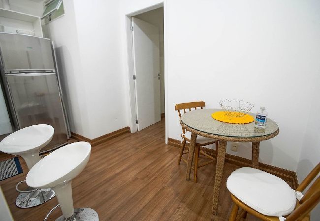 Apartamento em Rio de Janeiro - Urq101| Studio compacto no Leblon