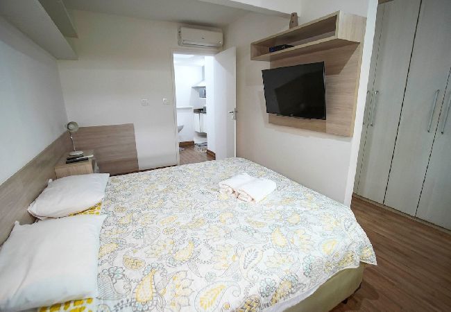 Apartamento em Rio de Janeiro - Urq101| Studio compacto no Leblon