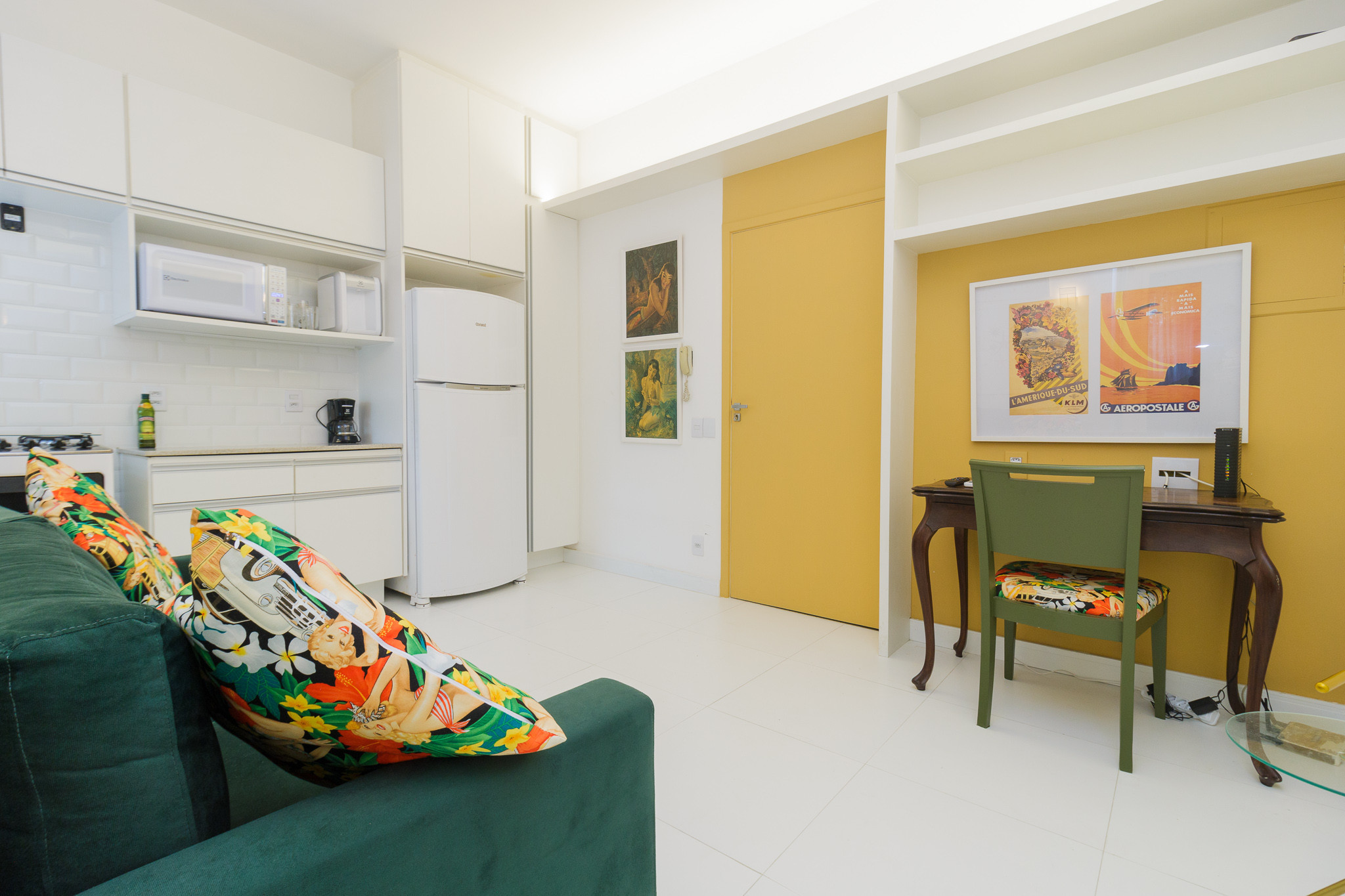 Apartamento em Rio de Janeiro - NS202| Quarto e sala em copacabana 200m da praia