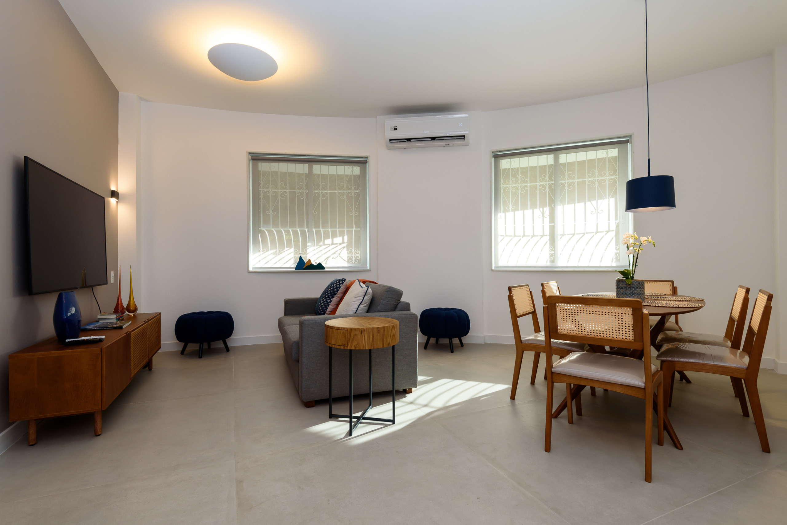 Apartamento em Rio de Janeiro - ATA 102 | três quartos a 300m da praia do Leblon