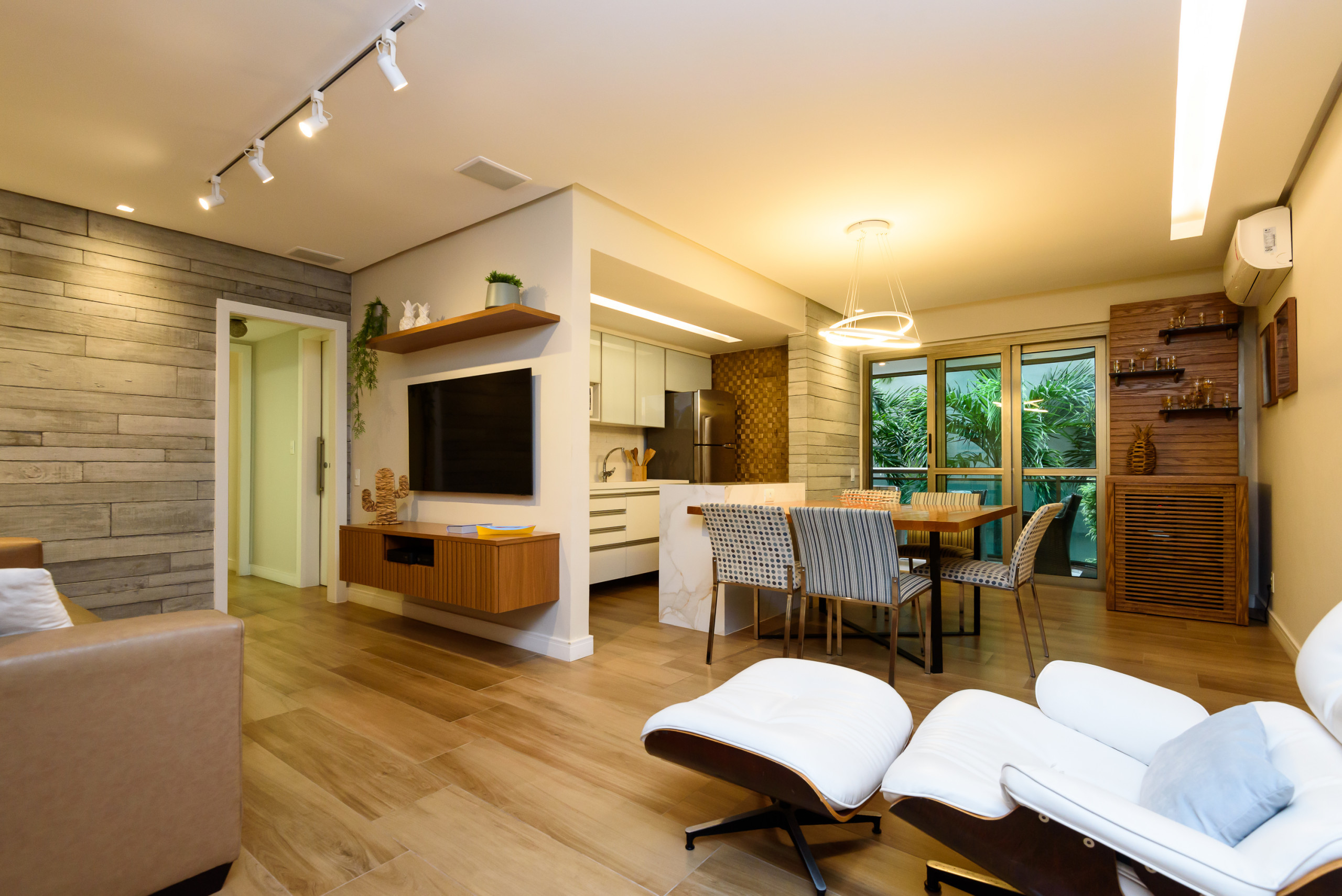 Apartamento em Rio de Janeiro - Albuq103|Apartamento luxuoso no Leblon