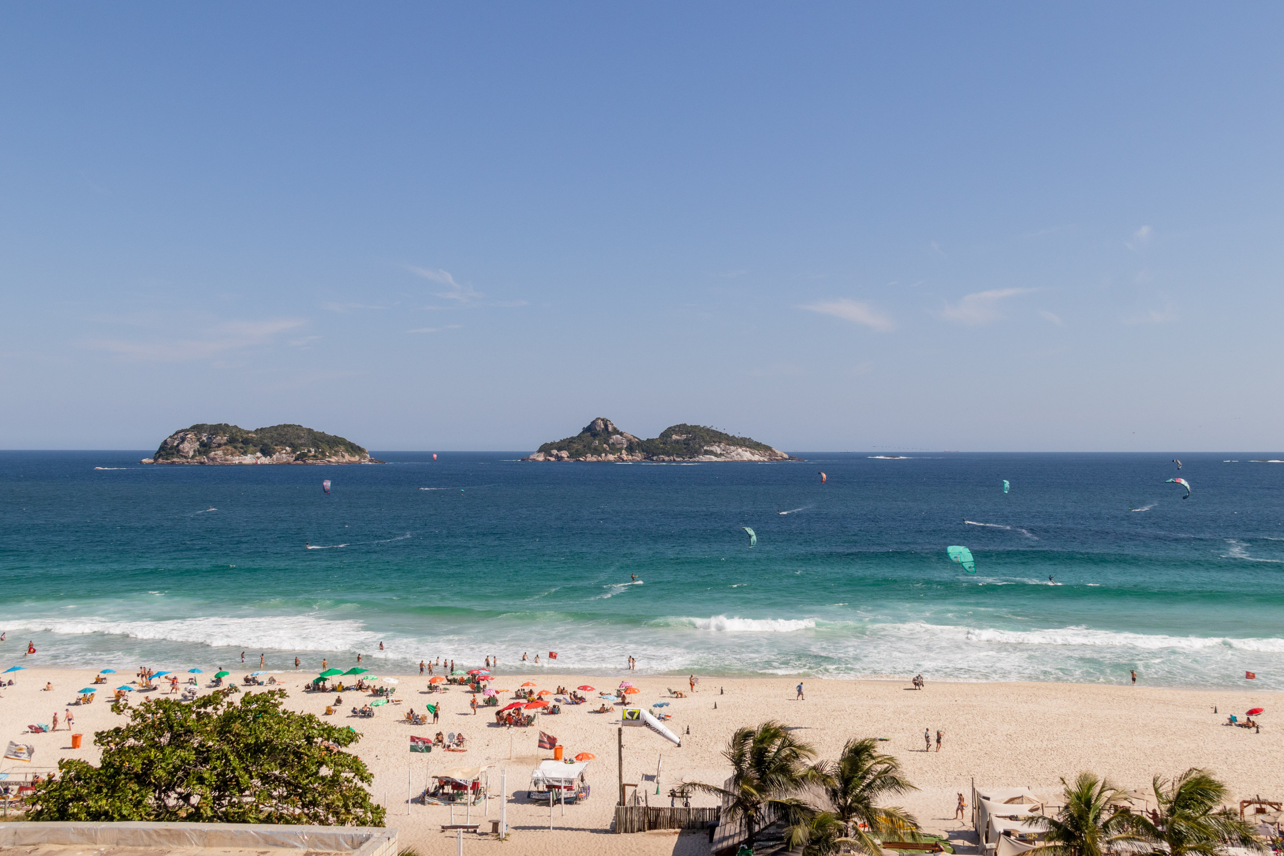 Apartamento em Rio de Janeiro - TriplexBarraC1 | Triplex na Barra para 15 pessoas