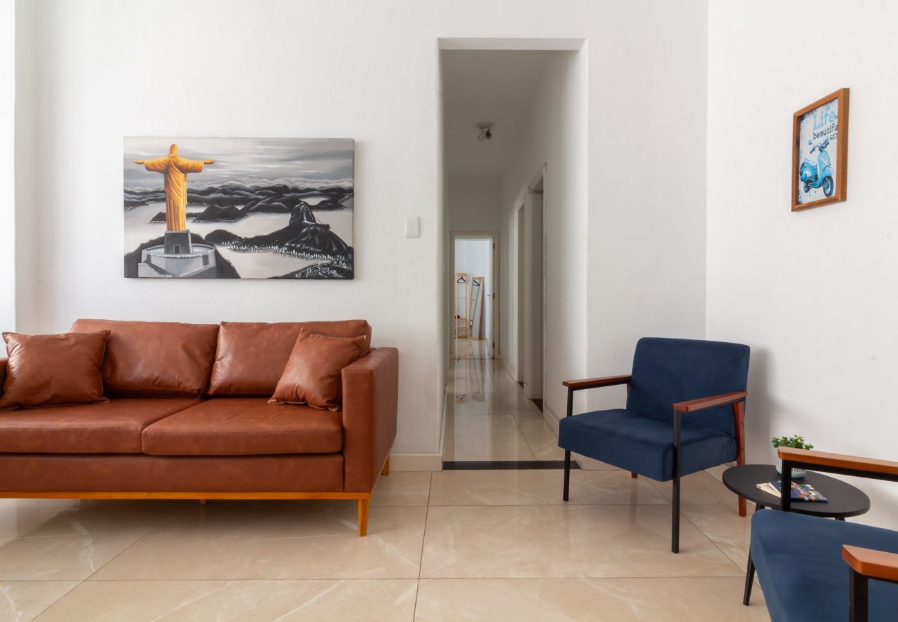 Apartamento em Rio de Janeiro - Apartamento em Copacabana a 4 minutos da praia | SF704 