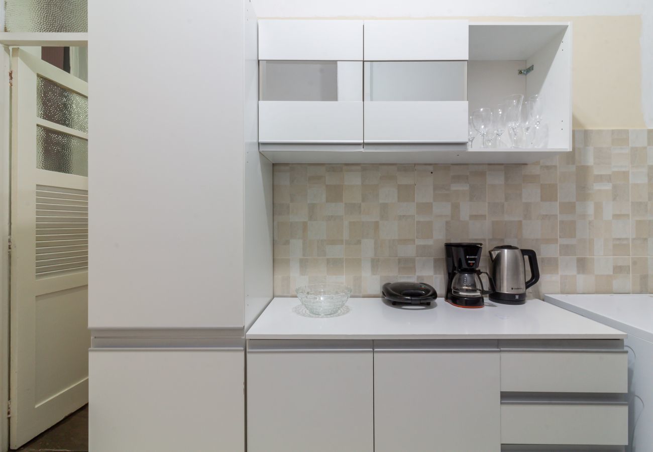 Apartamento em Rio de Janeiro - Apartamento em Copacabana a 4 minutos da praia | SF704 