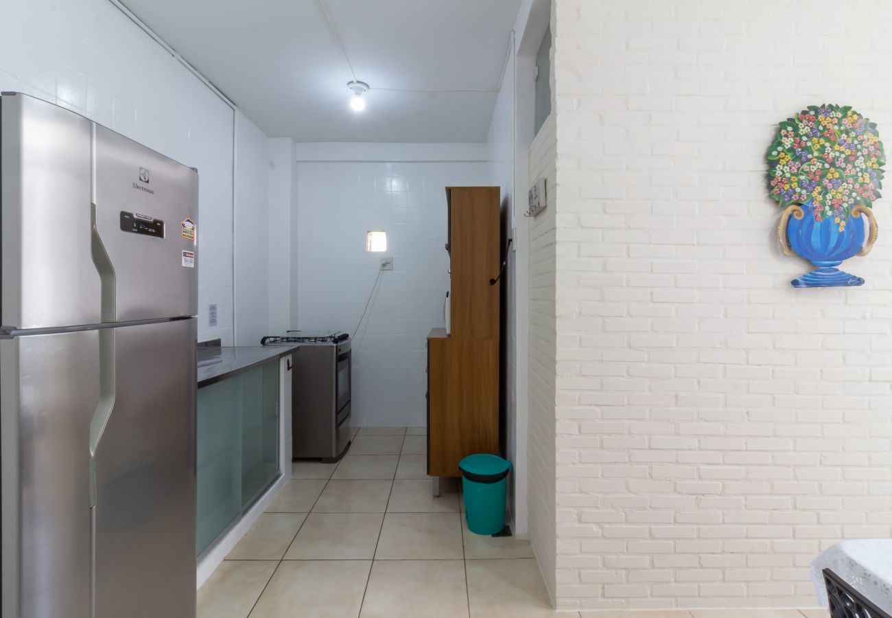 Apartamento em Rio de Janeiro - 7 minutos da praia de Ipanema | BT201
