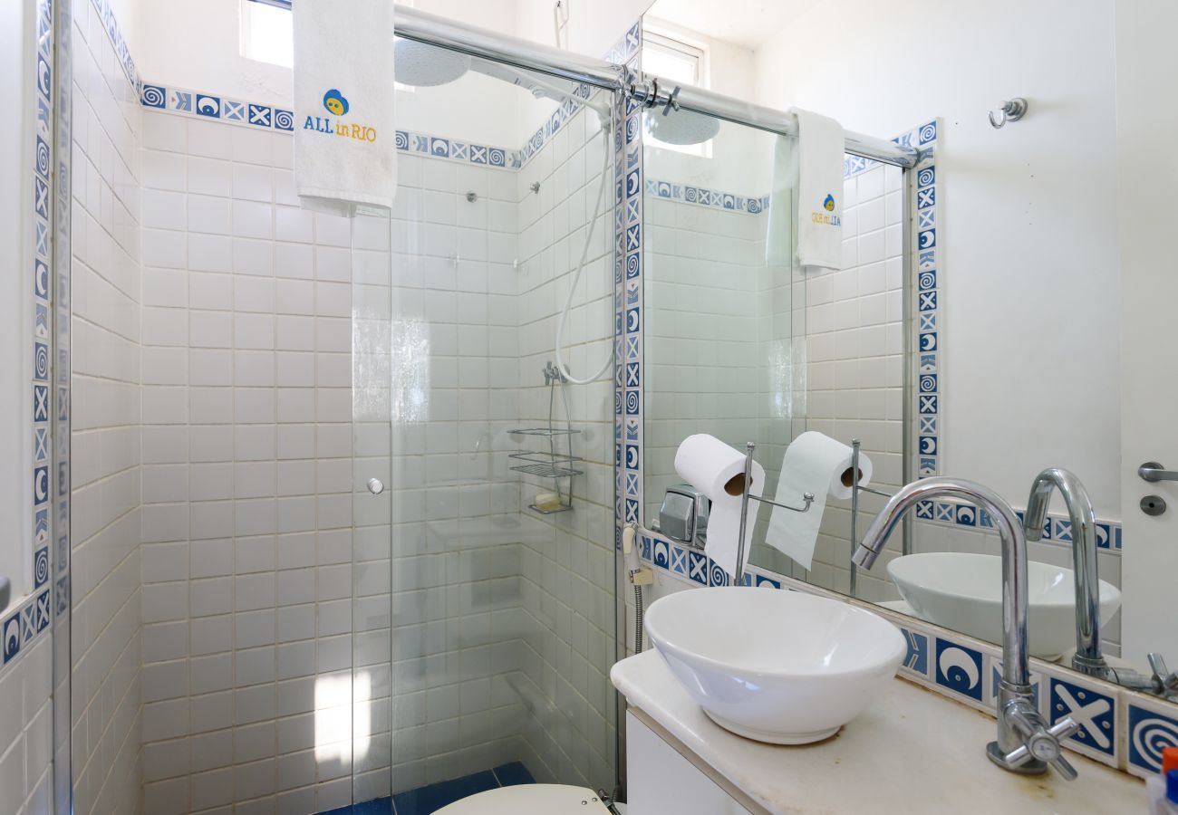 Apartamento em Rio de Janeiro - Cobertura em Ipanema |Vista p/ o Cristo| MQC502 