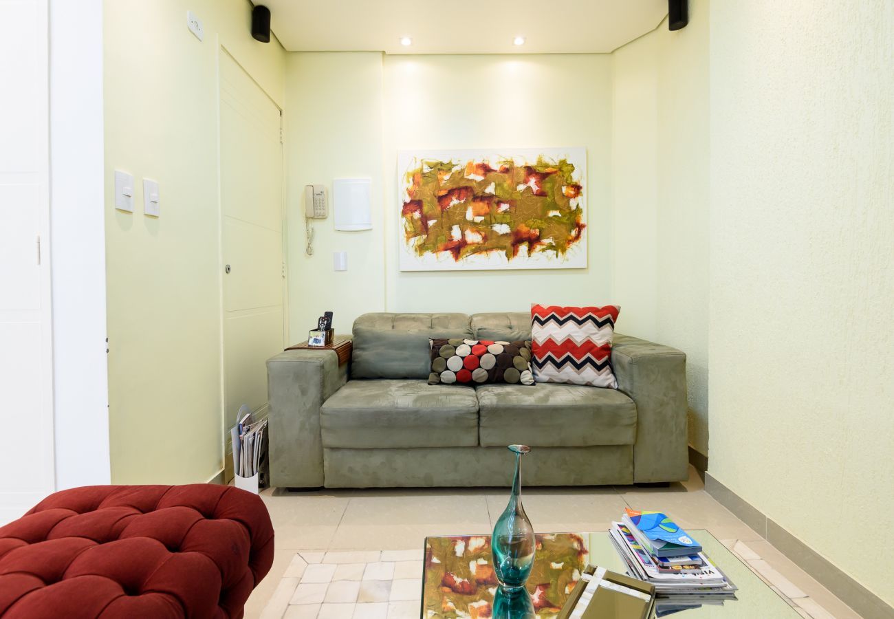 Apartamento em Rio de Janeiro - Estilo em Ipanema | Boa localização | VP305 