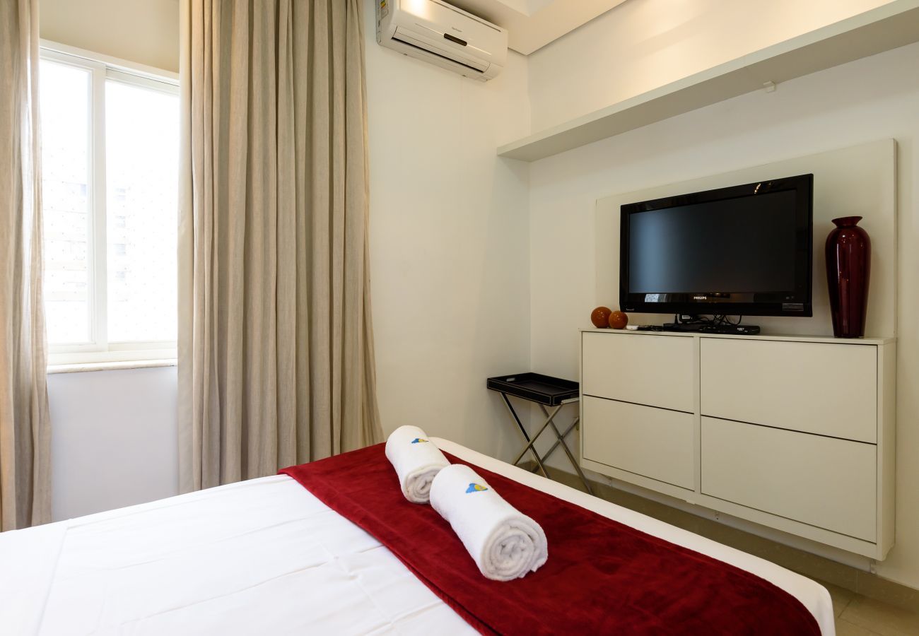 Apartamento em Rio de Janeiro - Estilo em Ipanema | Boa localização | VP305 
