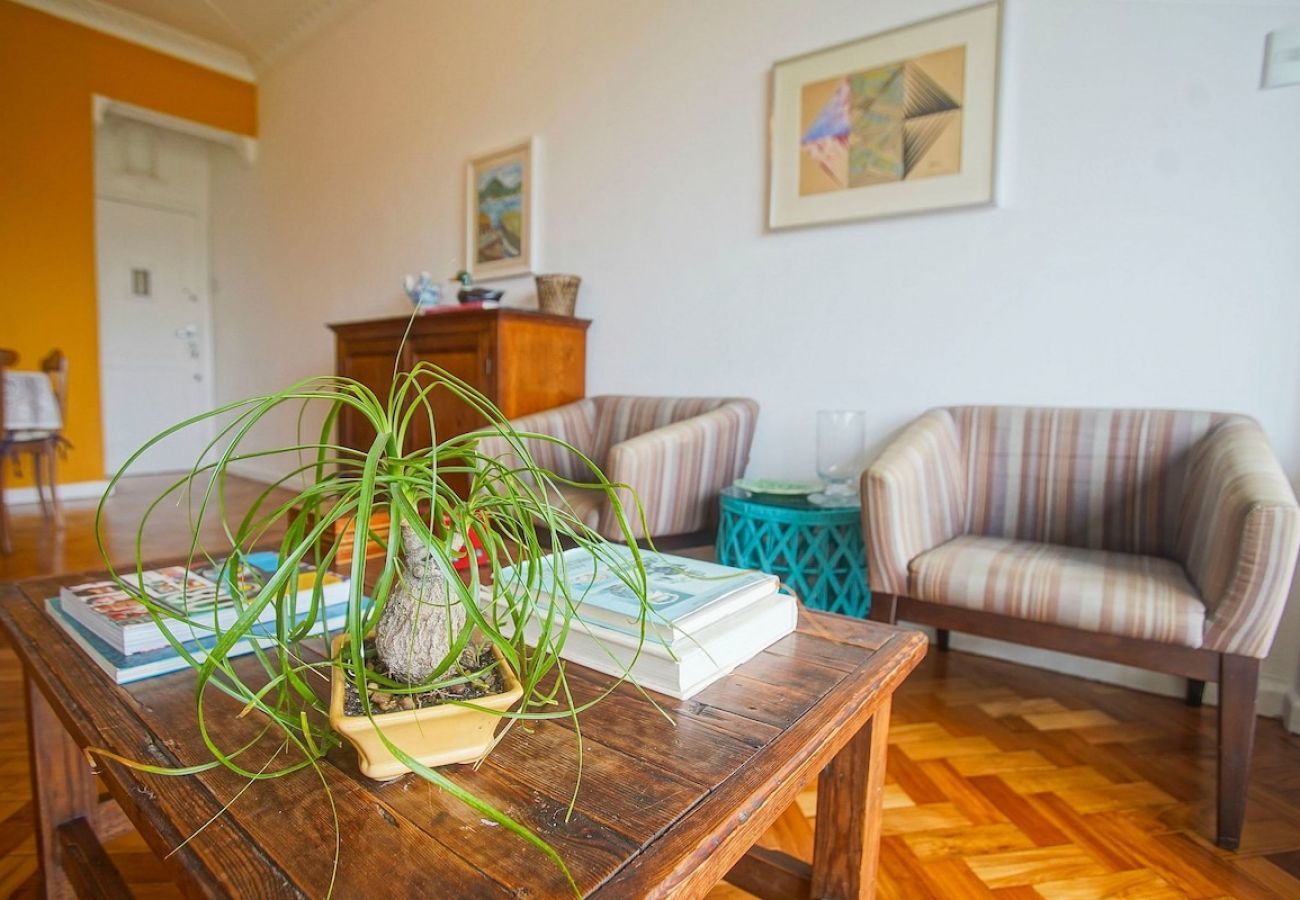 Apartamento em Rio de Janeiro - BG601| 3 Quartos no coração da Gávea