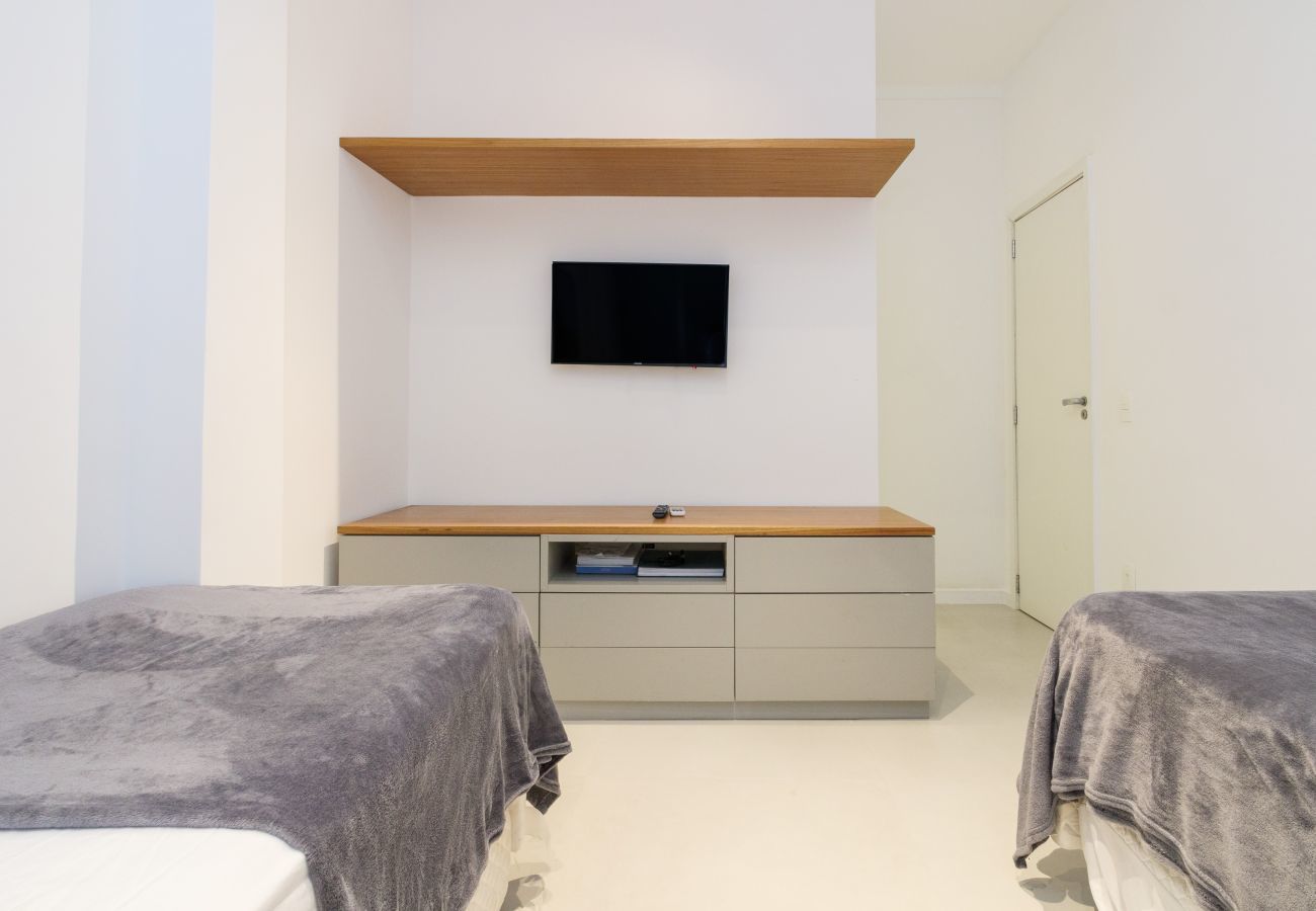 Apartamento em Rio de Janeiro - ATA302| Apartamento próximo a Praia do Leblon