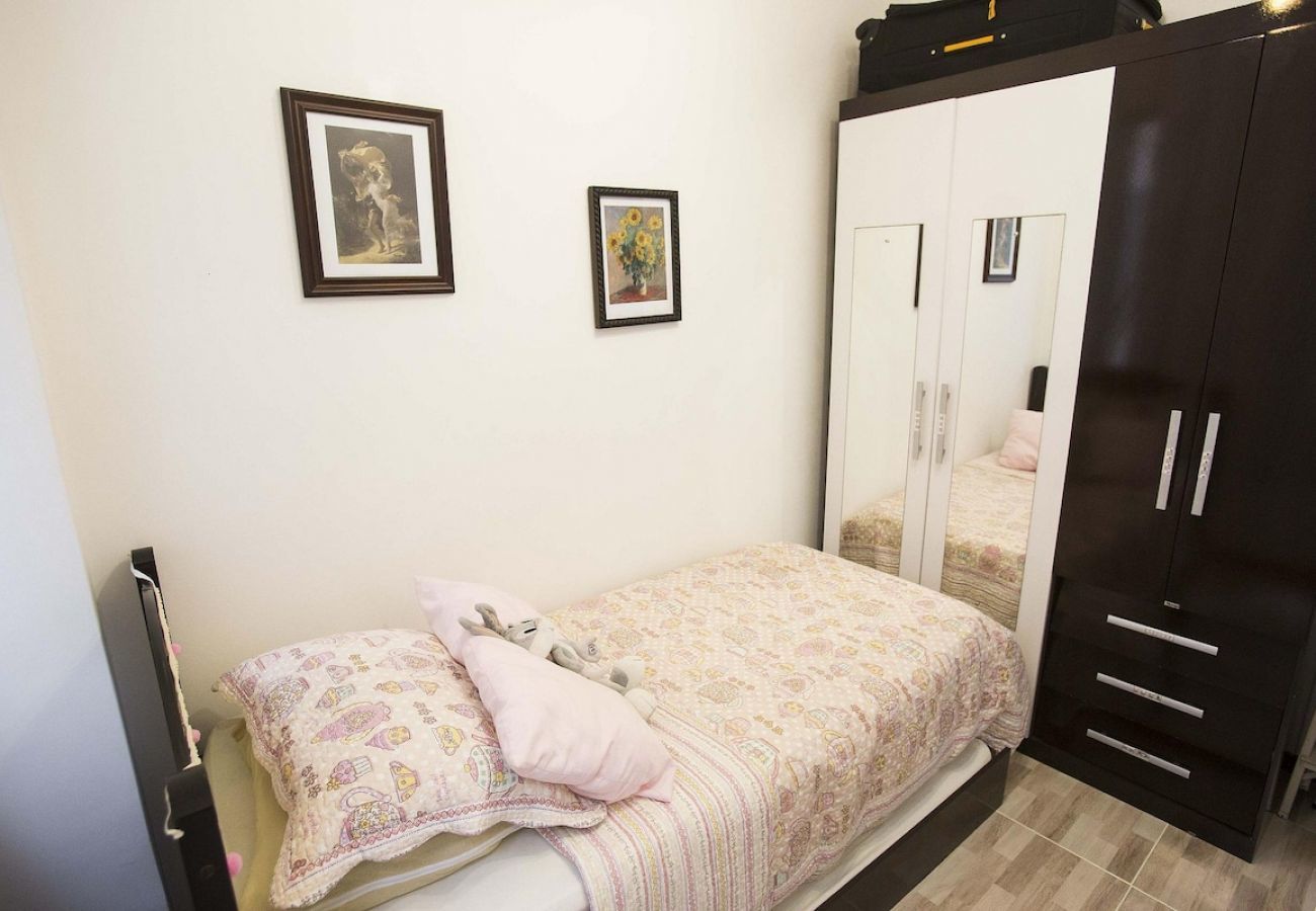 Apartamento em Rio de Janeiro - BRT903| 2 Quartos em Copacabana