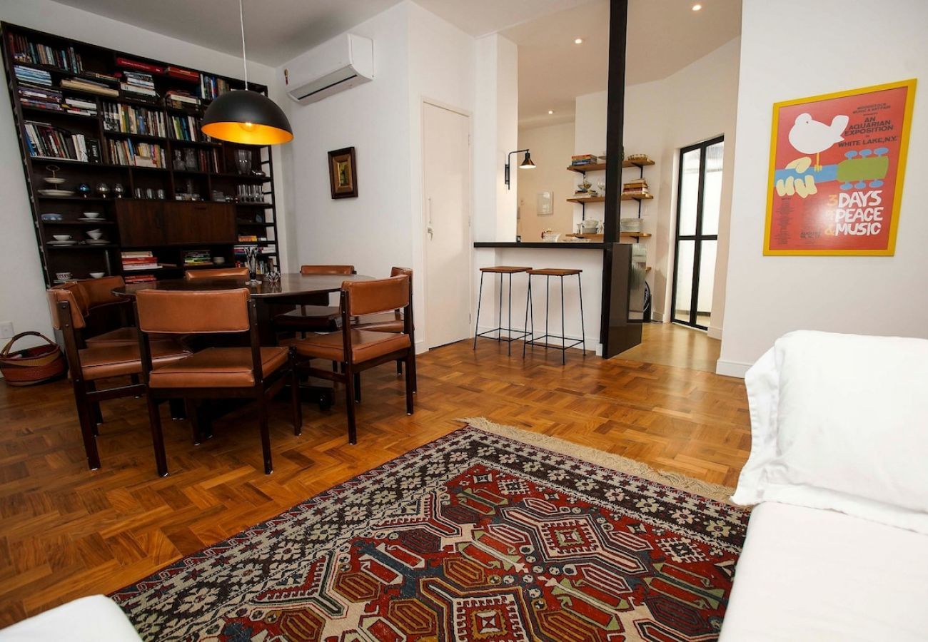 Apartamento em Rio de Janeiro - SADD304| Charmoso 2 quartos em Ipanema