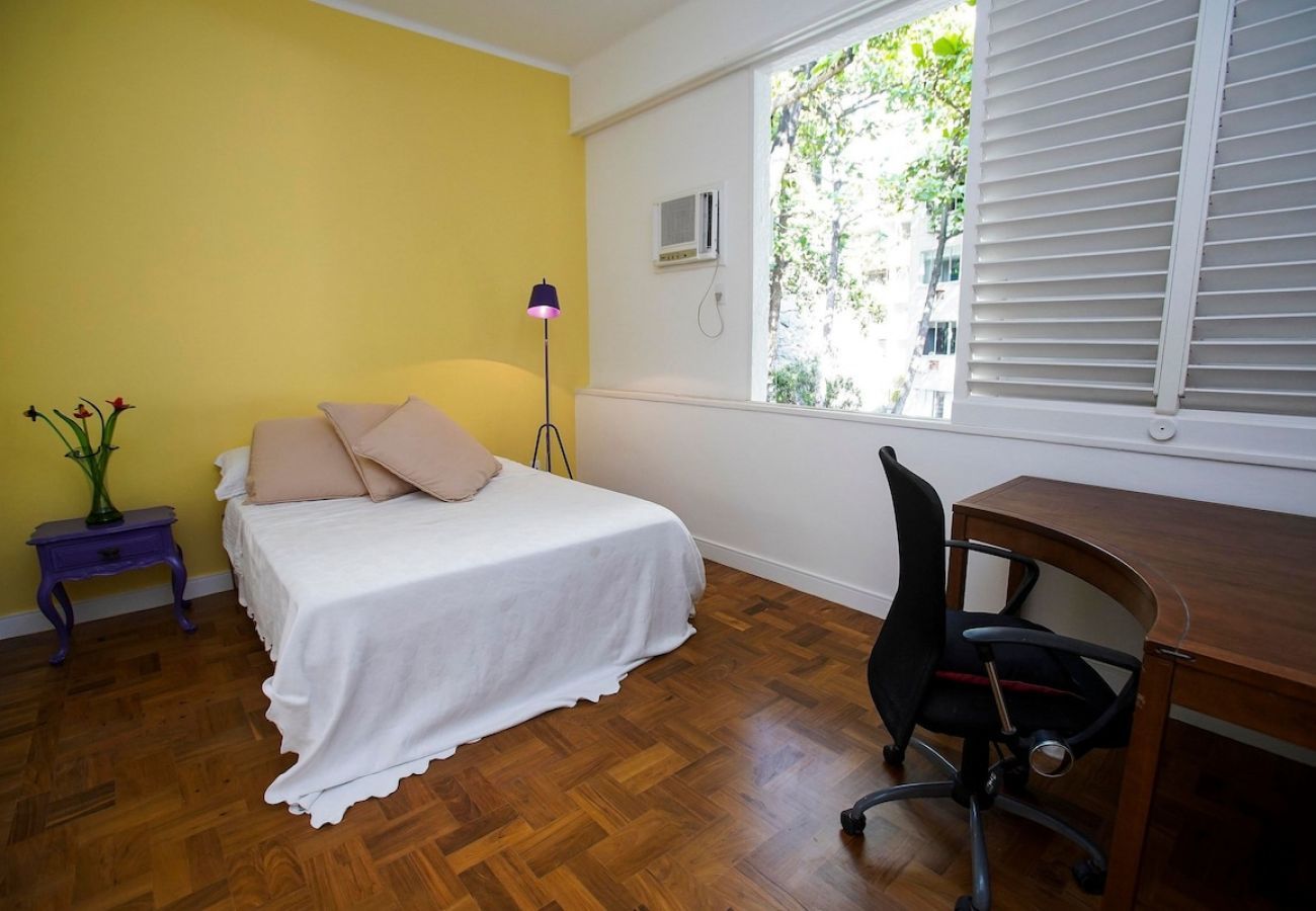 Apartamento em Rio de Janeiro - SADD304| Charmoso 2 quartos em Ipanema