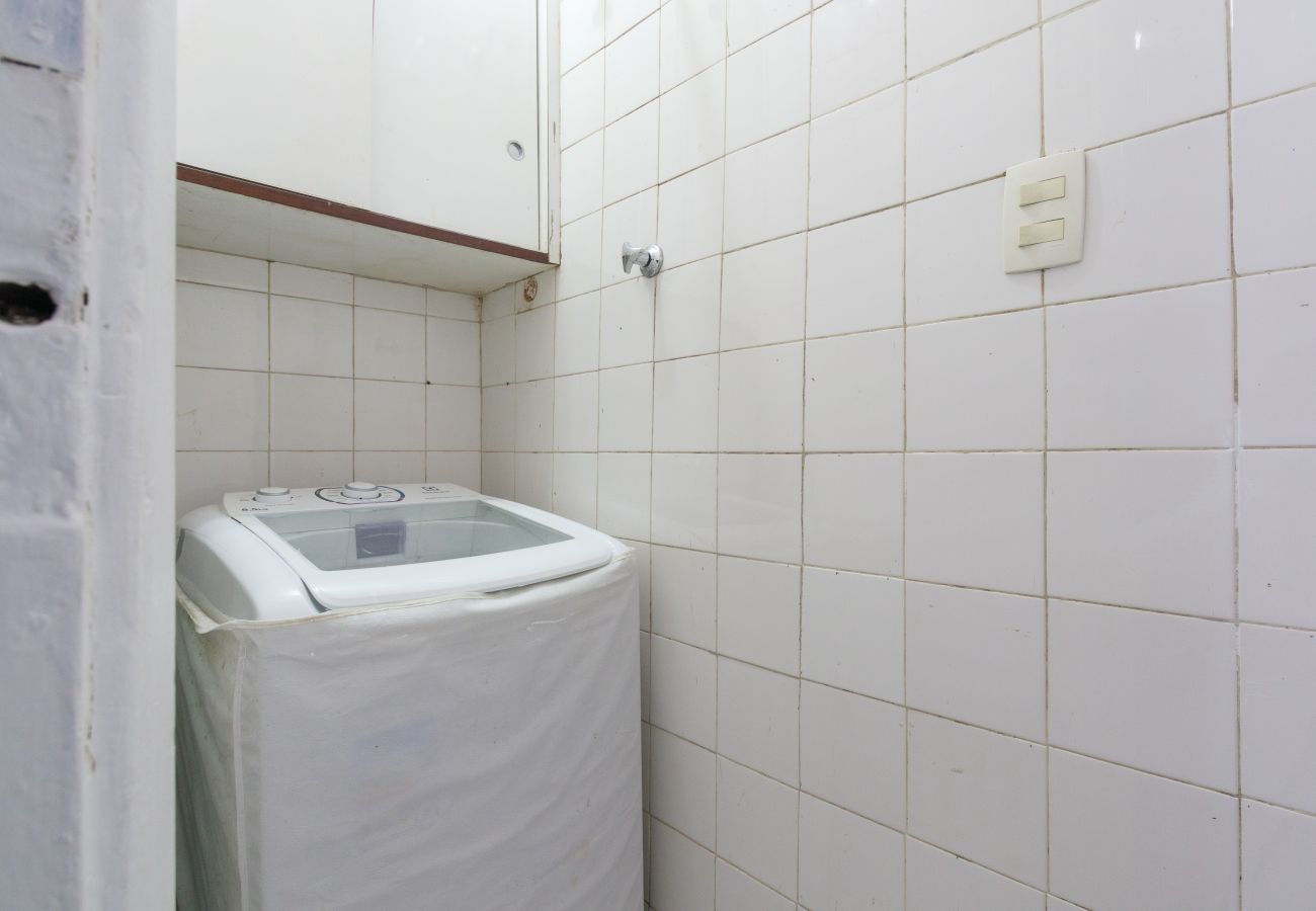 Apartamento em Rio de Janeiro - VISC303| Quarto e Sala próximo a Praia de Ipanema