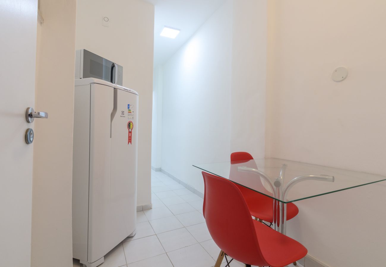 Apartamento em Rio de Janeiro - VISC303| Quarto e Sala próximo a Praia de Ipanema