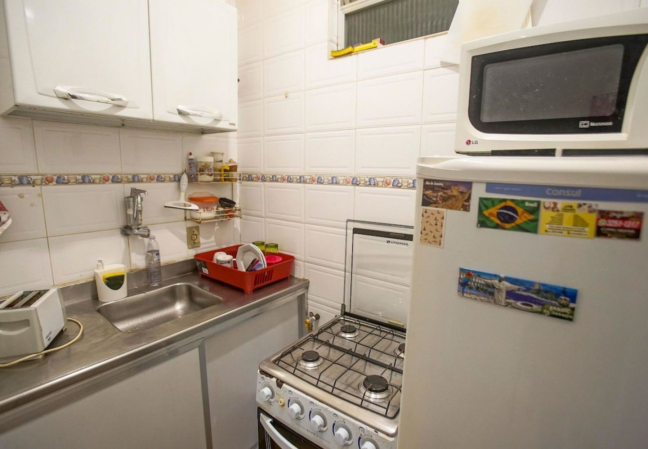 Apartamento em Rio de Janeiro - PLA618| Studio na quadra da praia de Copacabana