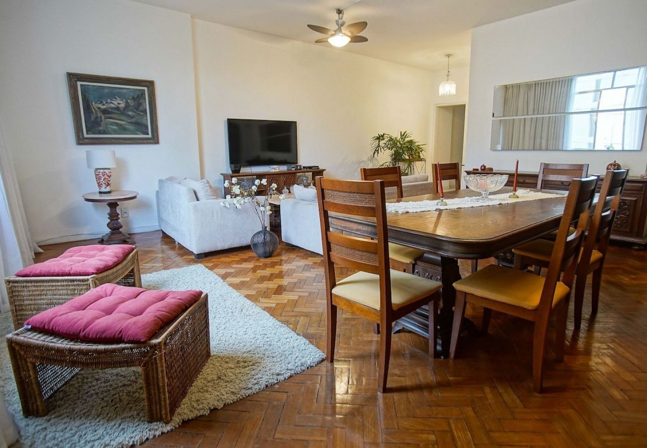 Apartamento em Rio de Janeiro - BUL302| 3 qts na divisa de Ipanema e Copacabana