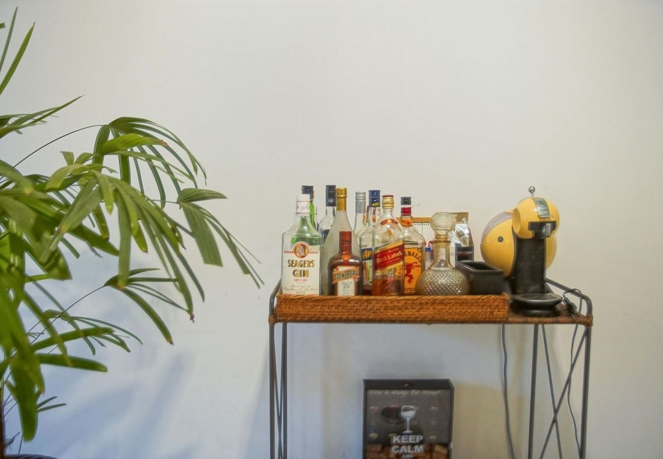 Apartamento em Rio de Janeiro - BUL302| 3 qts na divisa de Ipanema e Copacabana