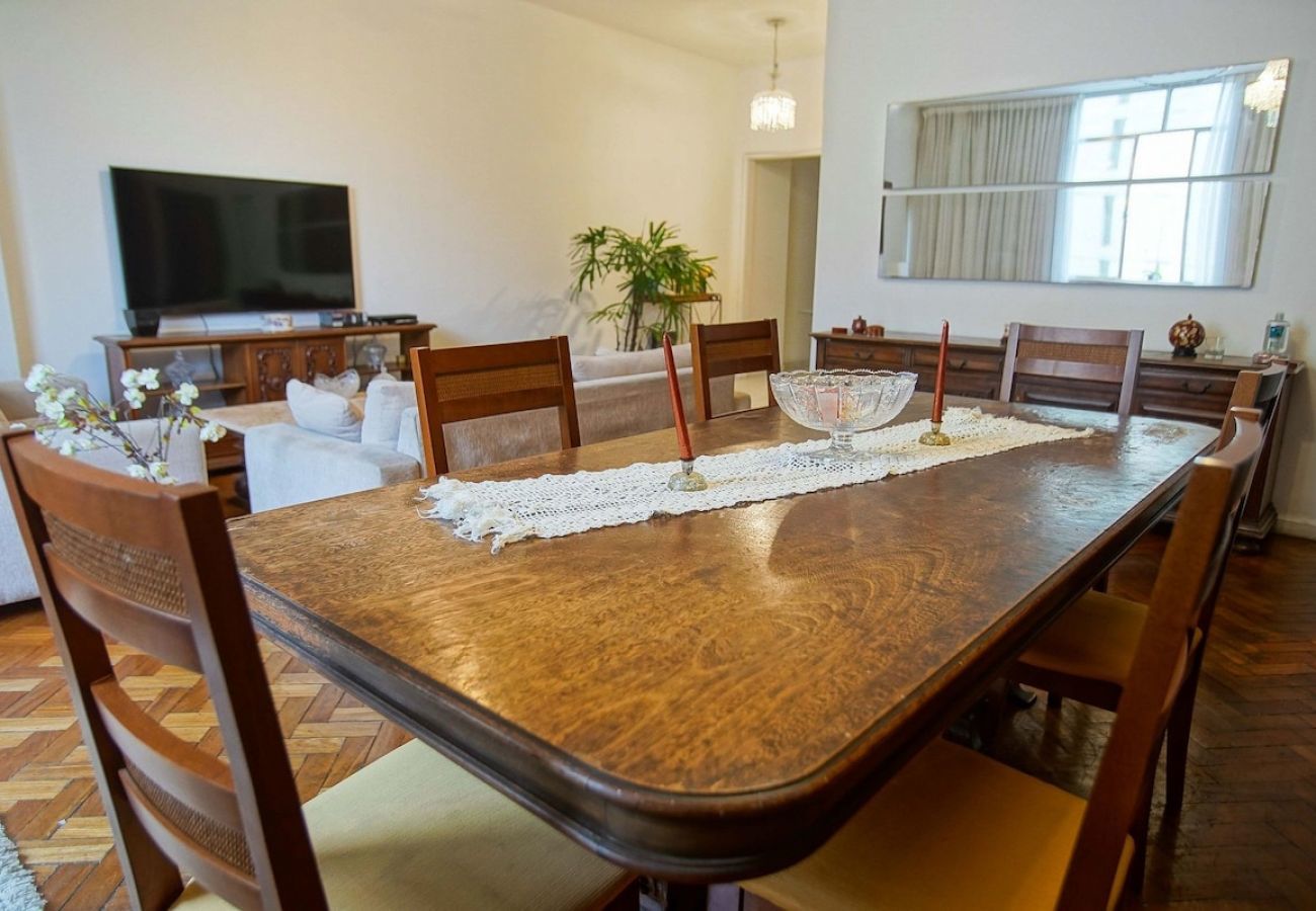 Apartamento em Rio de Janeiro - BUL302| 3 qts na divisa de Ipanema e Copacabana