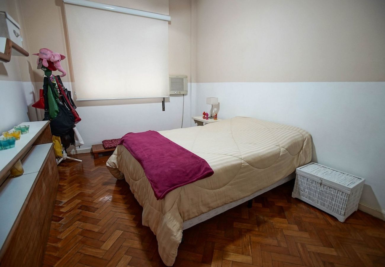 Apartamento em Rio de Janeiro - BUL302| 3 qts na divisa de Ipanema e Copacabana
