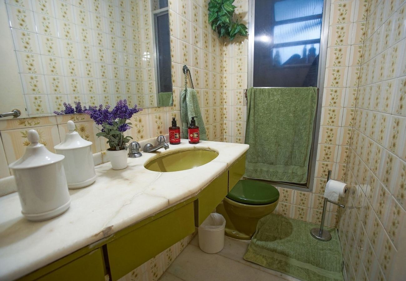 Apartamento em Rio de Janeiro - BUL302| 3 qts na divisa de Ipanema e Copacabana