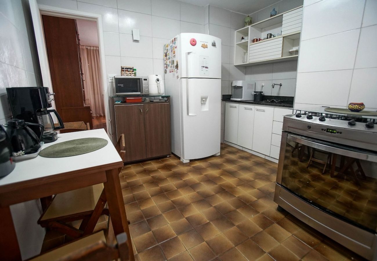 Apartamento em Rio de Janeiro - BUL302| 3 qts na divisa de Ipanema e Copacabana