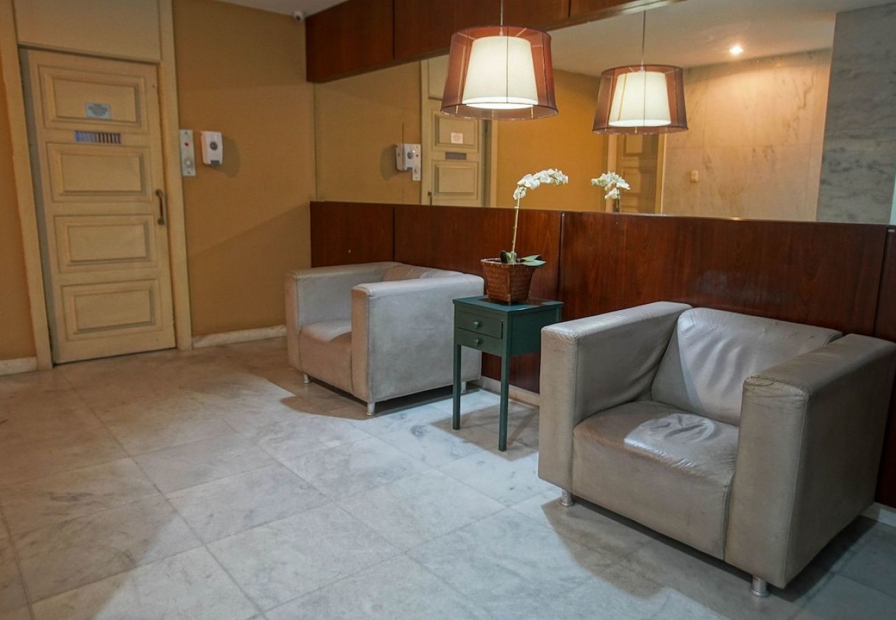 Apartamento em Rio de Janeiro - BUL302| 3 qts na divisa de Ipanema e Copacabana