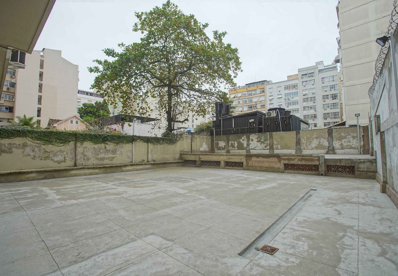 Apartamento em Rio de Janeiro - BUL302| 3 qts na divisa de Ipanema e Copacabana