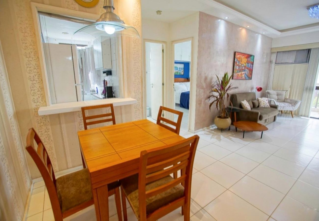 Apartamento em Rio de Janeiro - LUC115| Flat na praia da Barra com piscina e sauna
