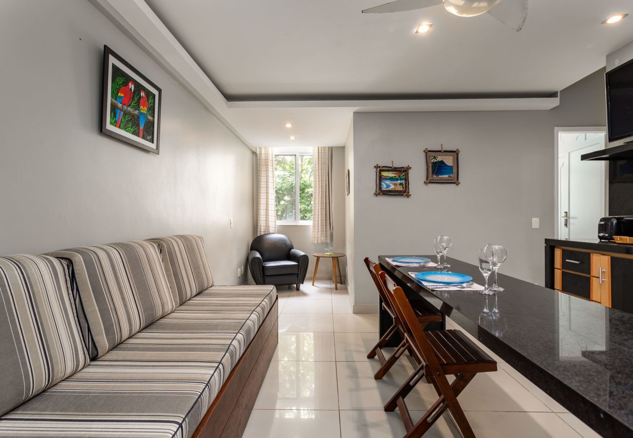 Apartamento em Rio de Janeiro - 4 minutos da praia de Copacabana | JN301
