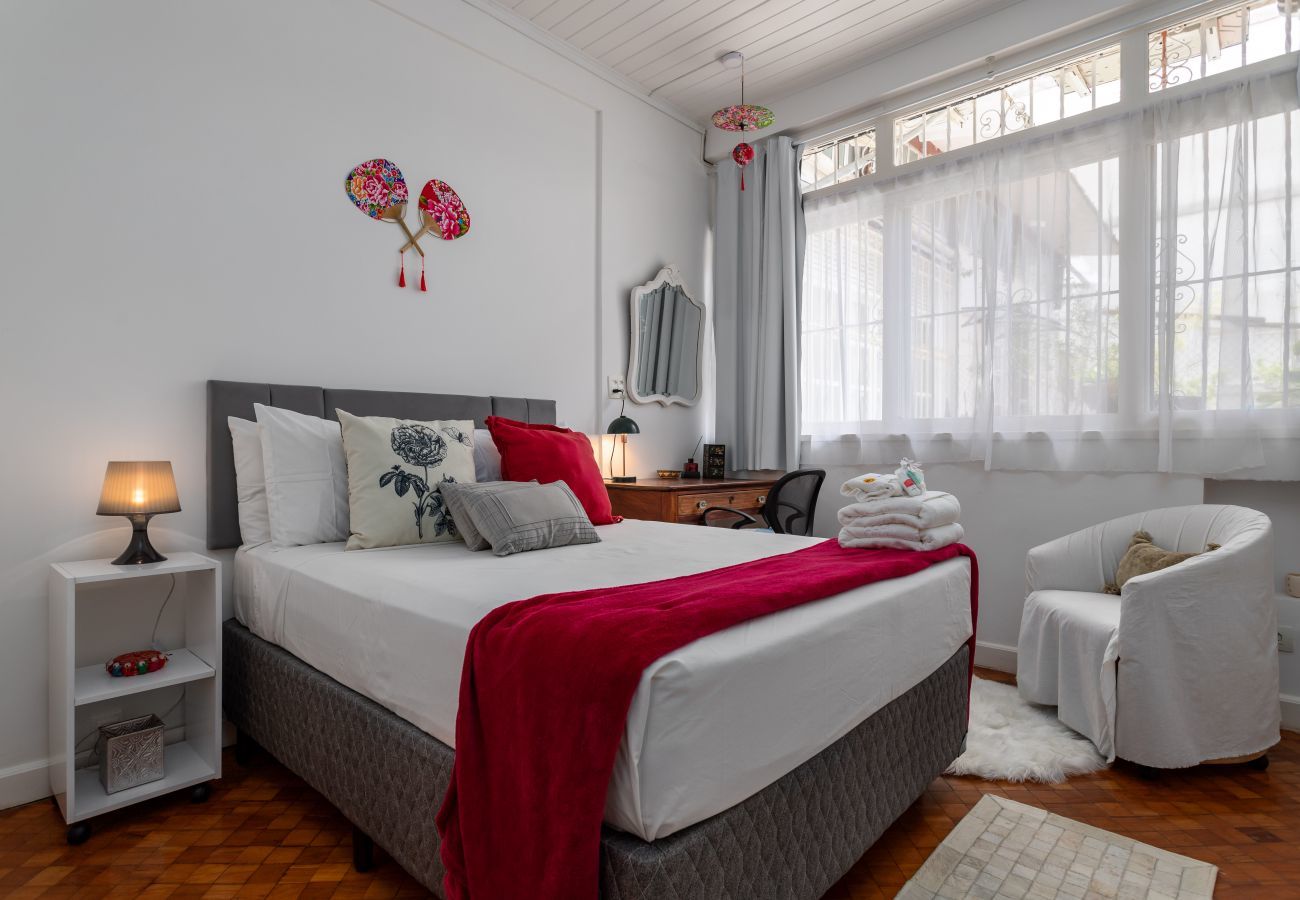 Apartamento em Rio de Janeiro - Sossego em Ipanema | Ideal p/ famílias | VP101A 