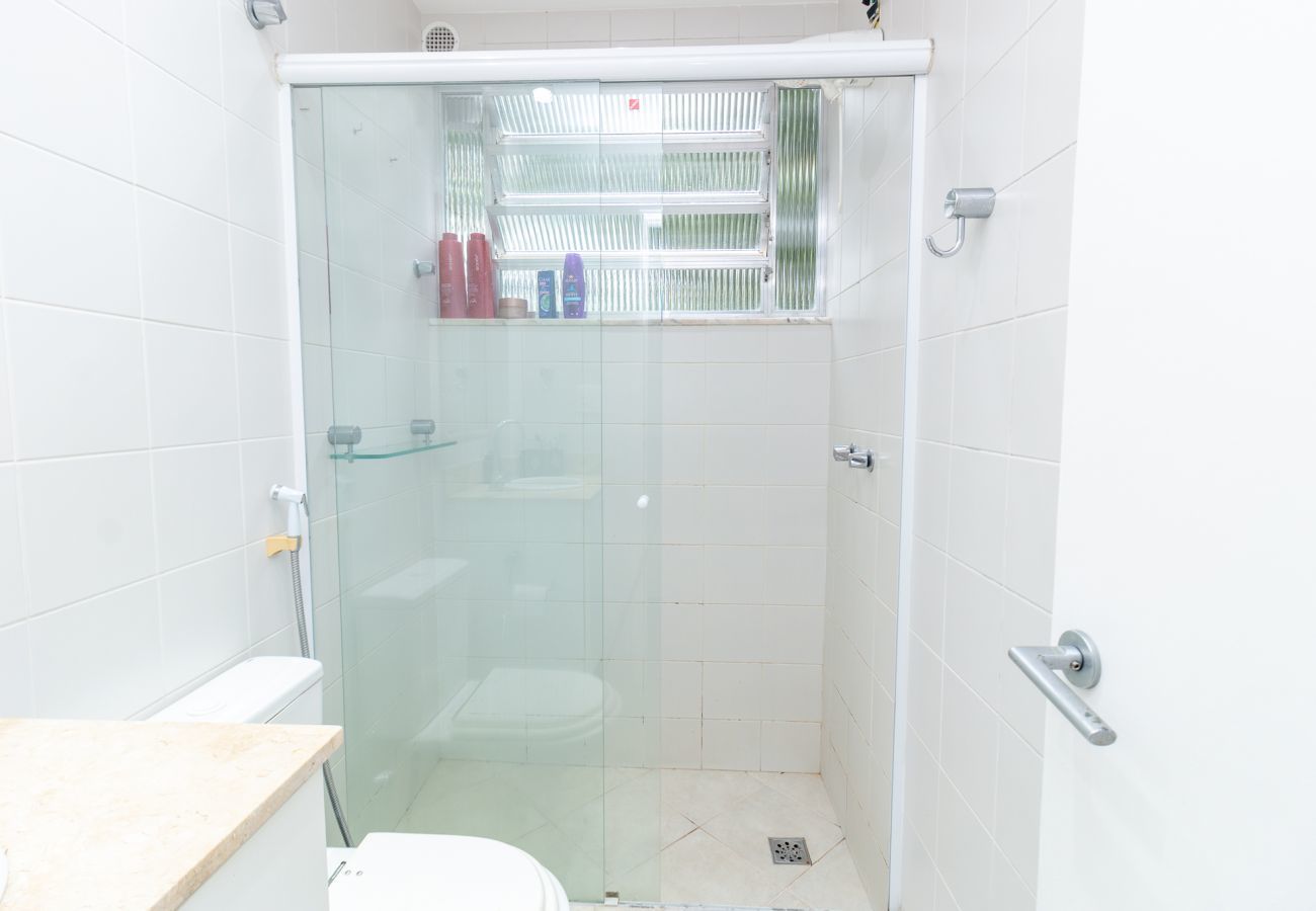 Apartamento em Rio de Janeiro - FER106| Quarto e Sala na famosa rua Dias Ferreira