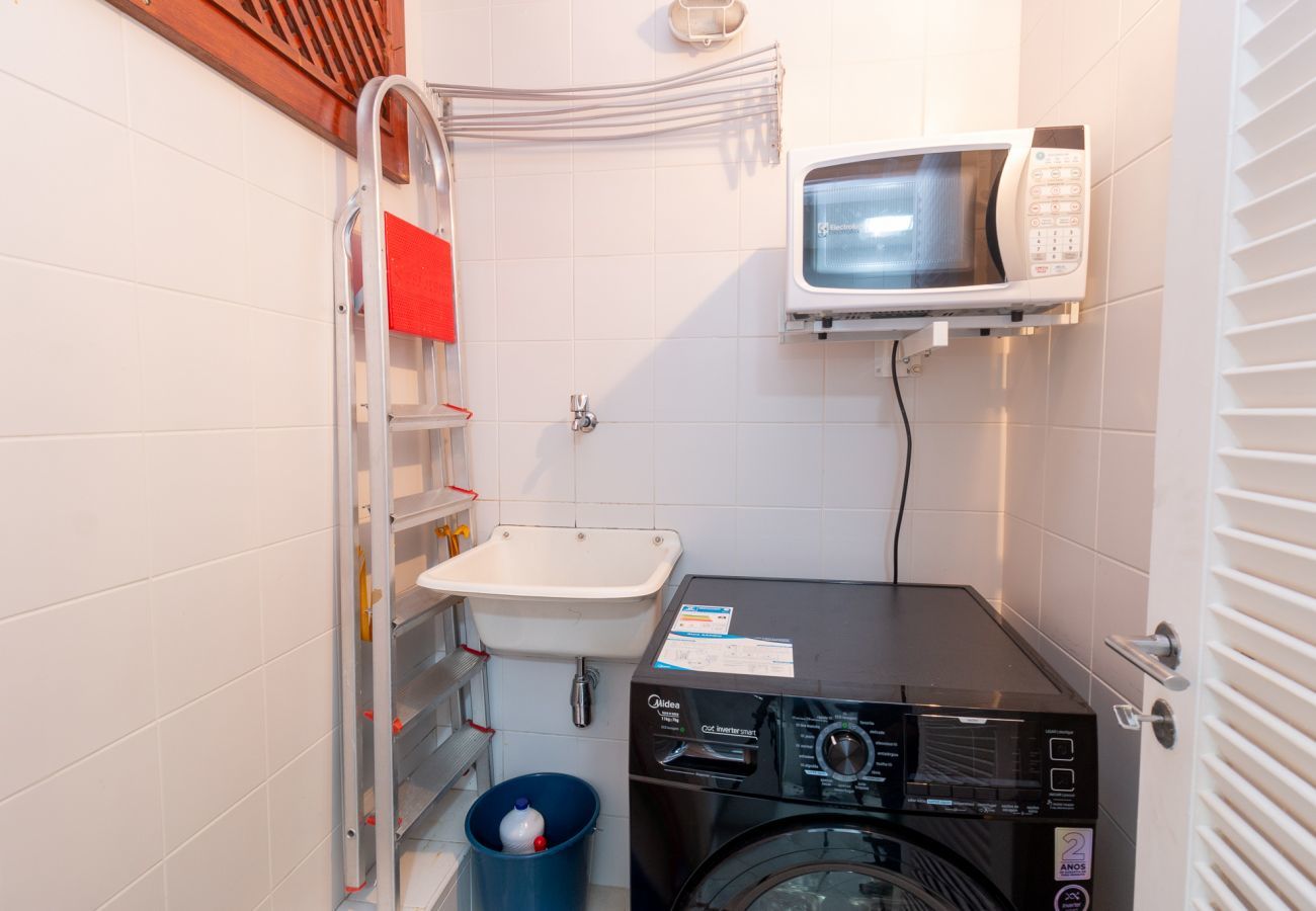 Apartamento em Rio de Janeiro - FER106| Quarto e Sala na famosa rua Dias Ferreira