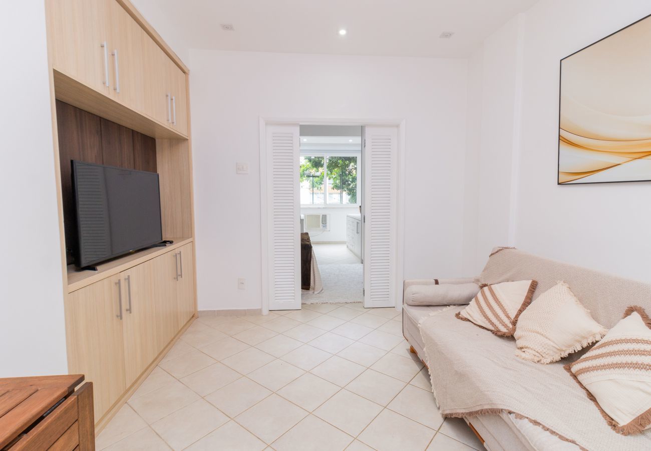 Apartamento em Rio de Janeiro - FER106| Quarto e Sala na famosa rua Dias Ferreira