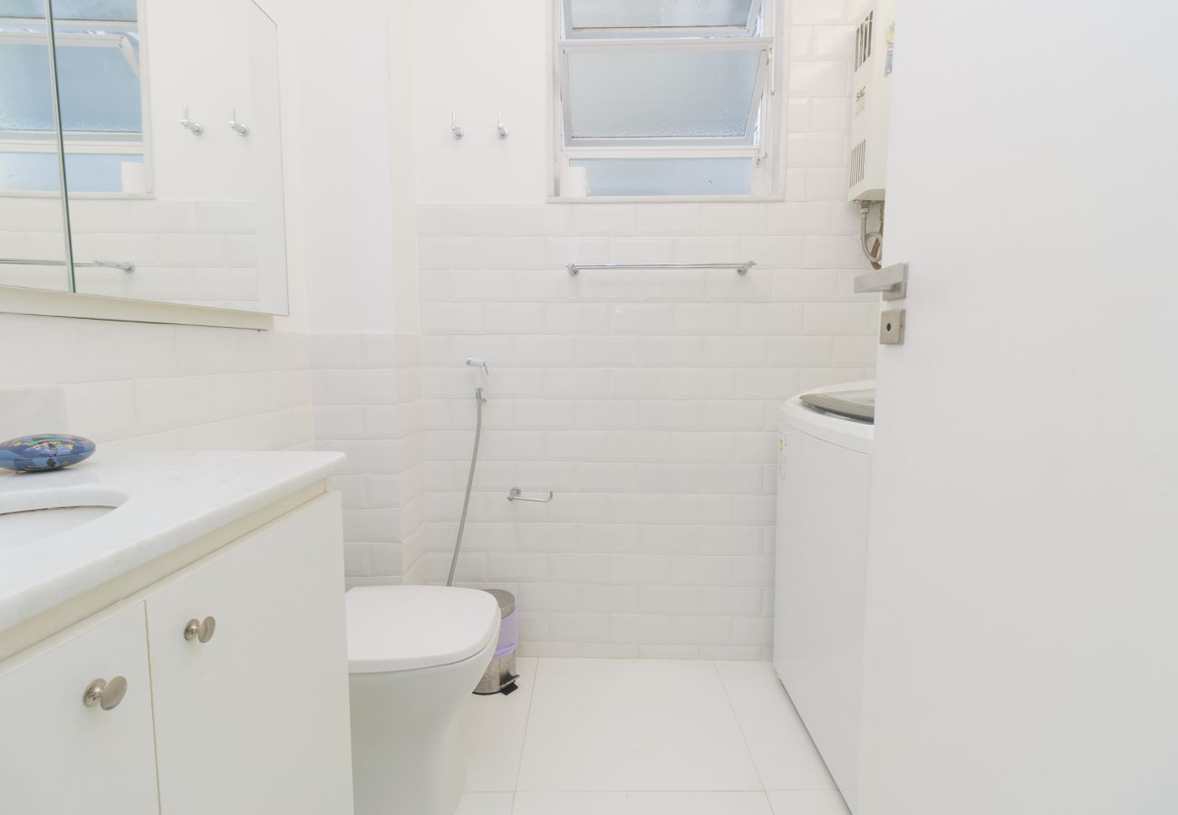 Apartamento em Rio de Janeiro - NS202| Quarto e sala em copacabana 200m da praia