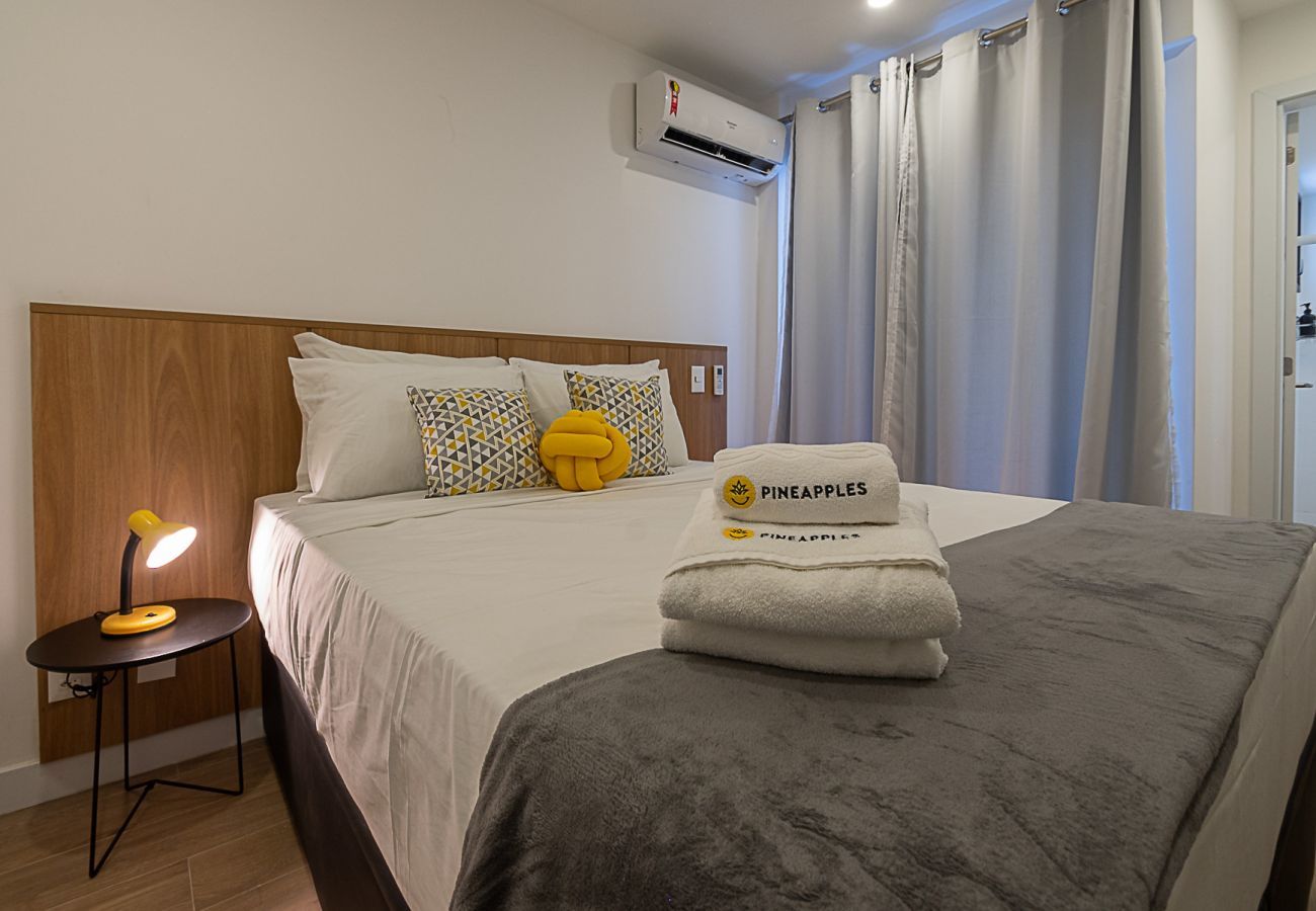 Apartamento em Rio de Janeiro - 4 minutos da praia de Ipanema | FA202