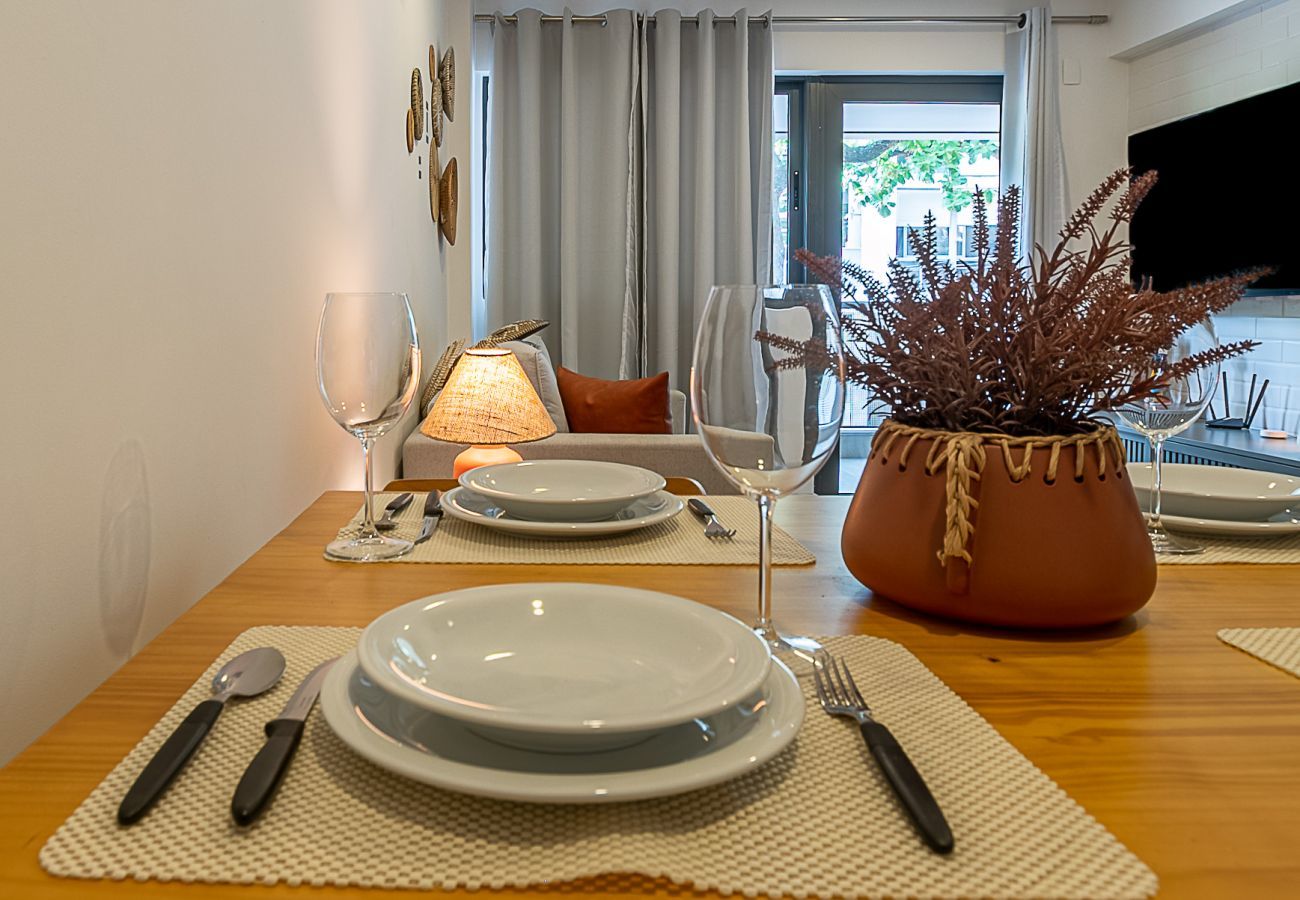 Apartamento em Rio de Janeiro - 4 minutos da praia de Ipanema | FA202