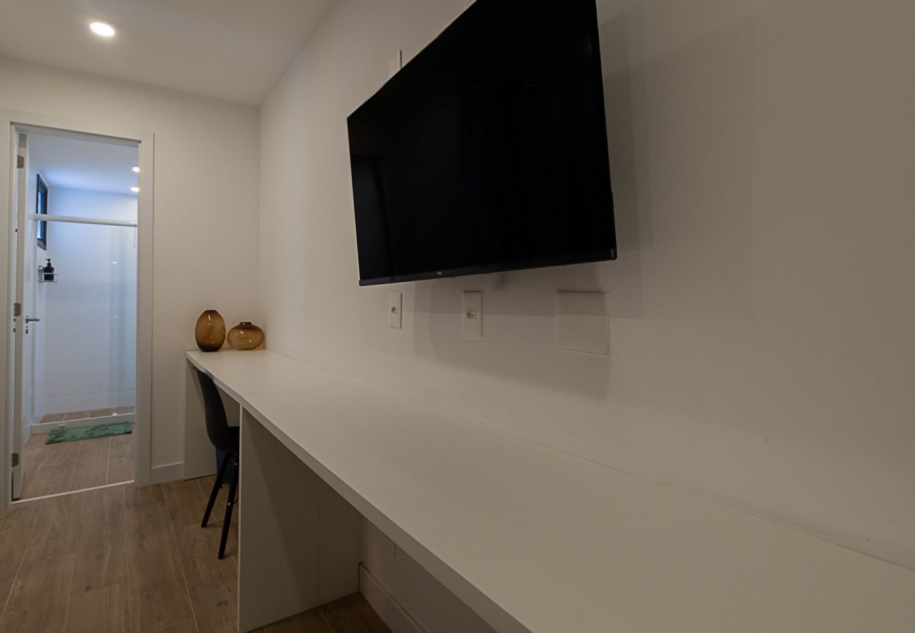 Apartamento em Rio de Janeiro - 4 minutos da praia de Ipanema | FA202
