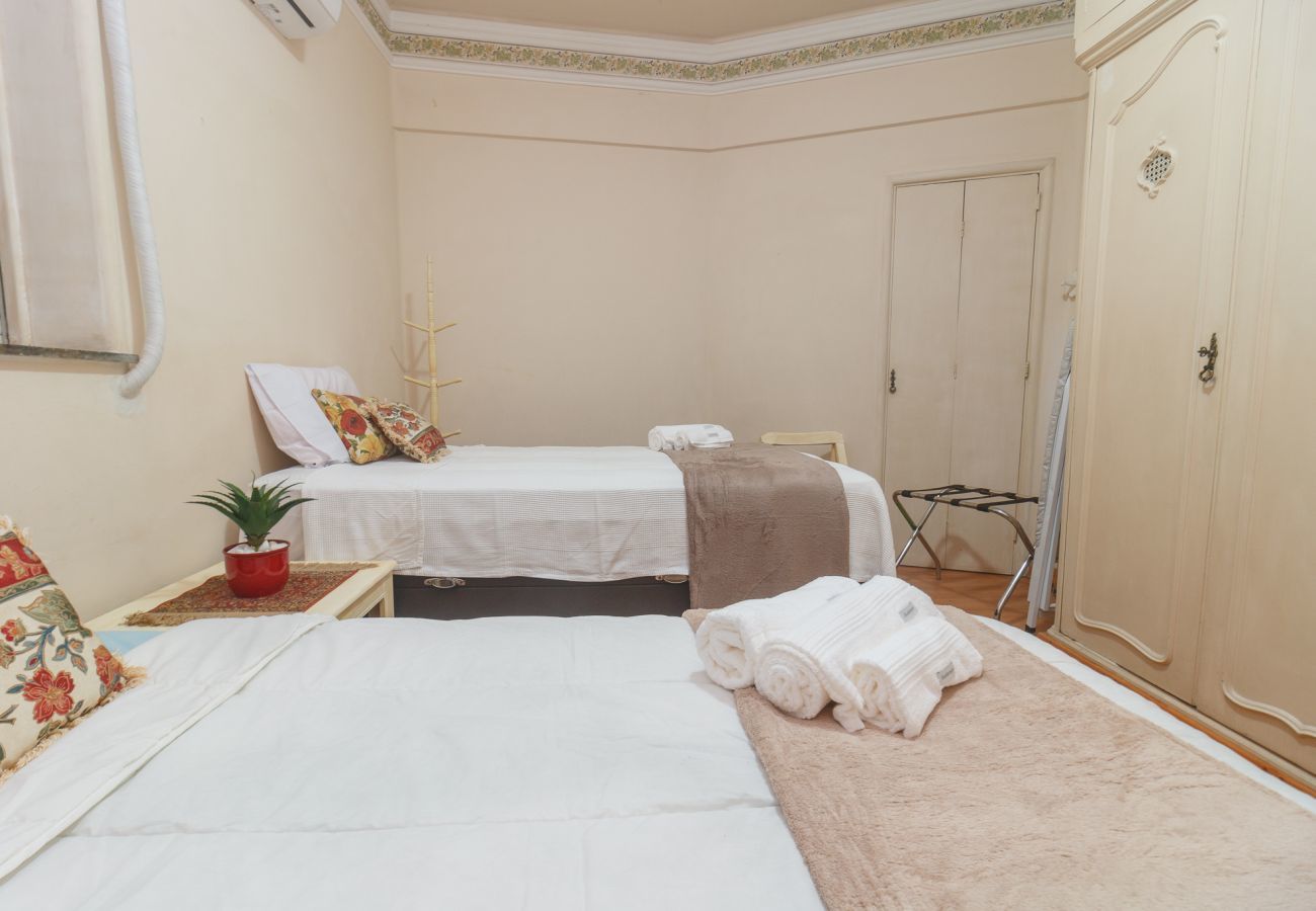 Apartamento em Rio de Janeiro - NS201| Apto. 2 quadras da praia de Copacabana