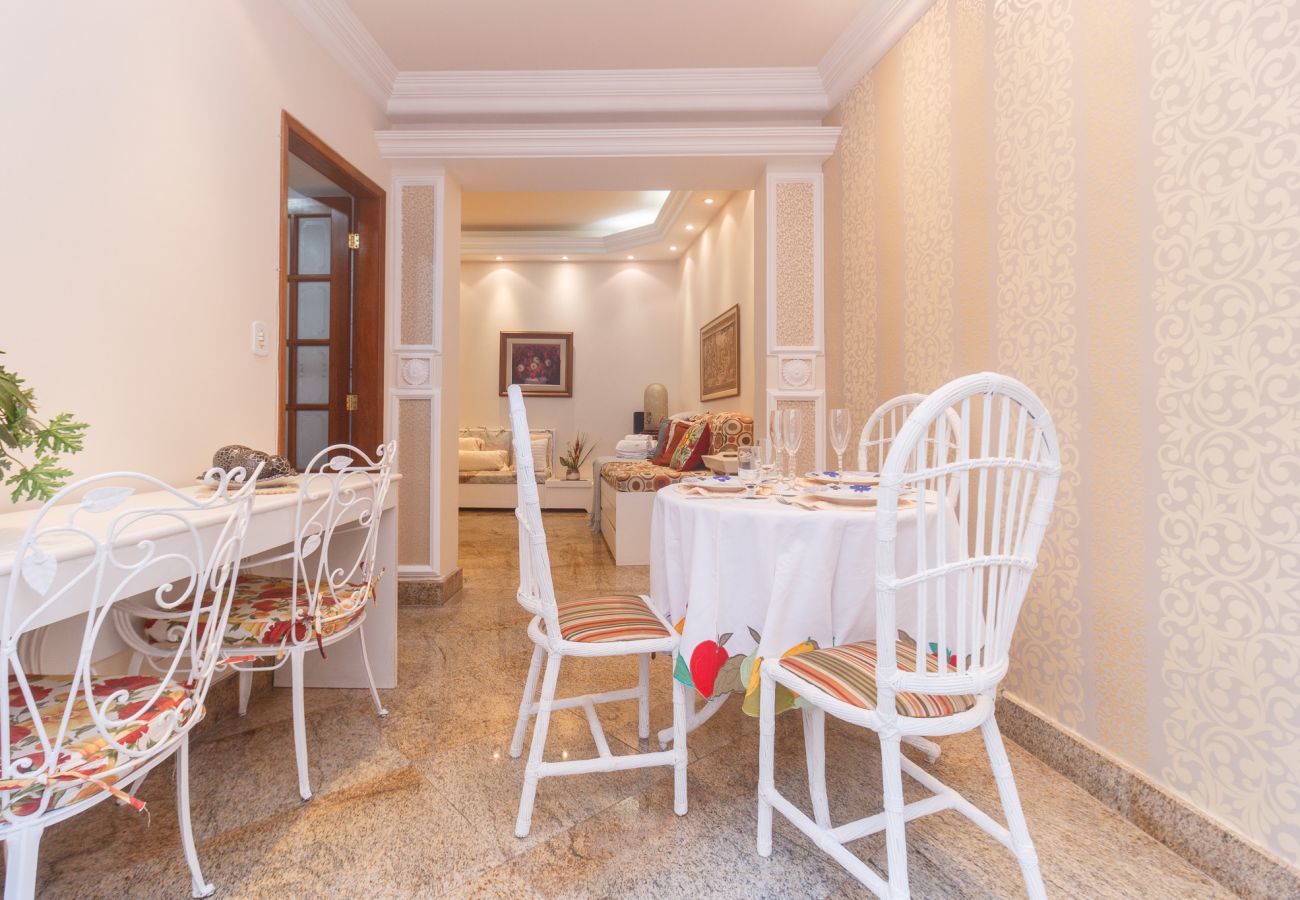 Apartamento em Rio de Janeiro - NS201| Apto. 2 quadras da praia de Copacabana