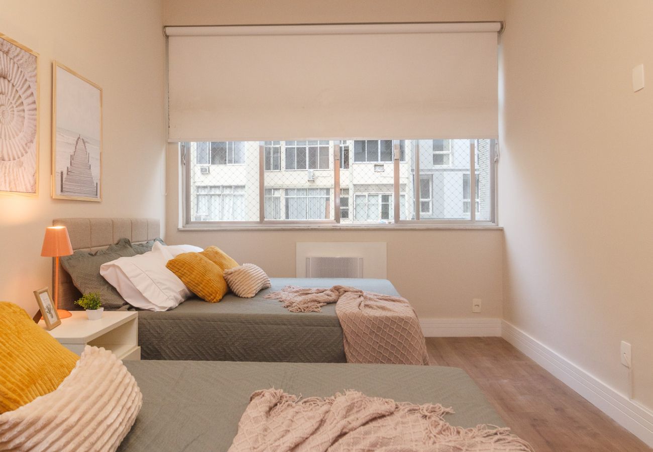 Apartamento em Rio de Janeiro - Brt401A| 3 quartos em Copacabana, 9 min do Posto 4