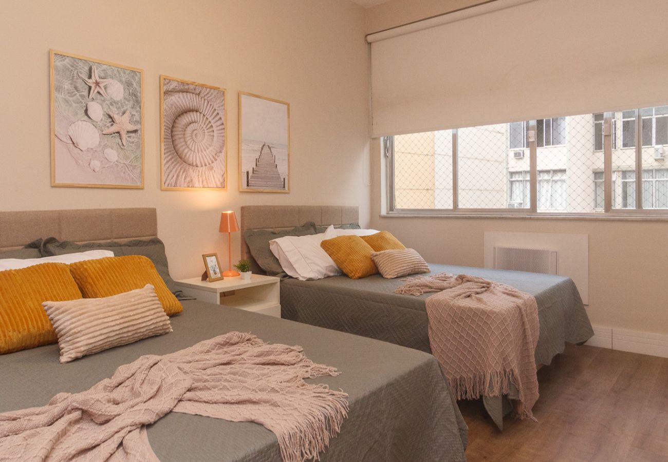 Apartamento em Rio de Janeiro - Brt401A| 3 quartos em Copacabana, 9 min do Posto 4