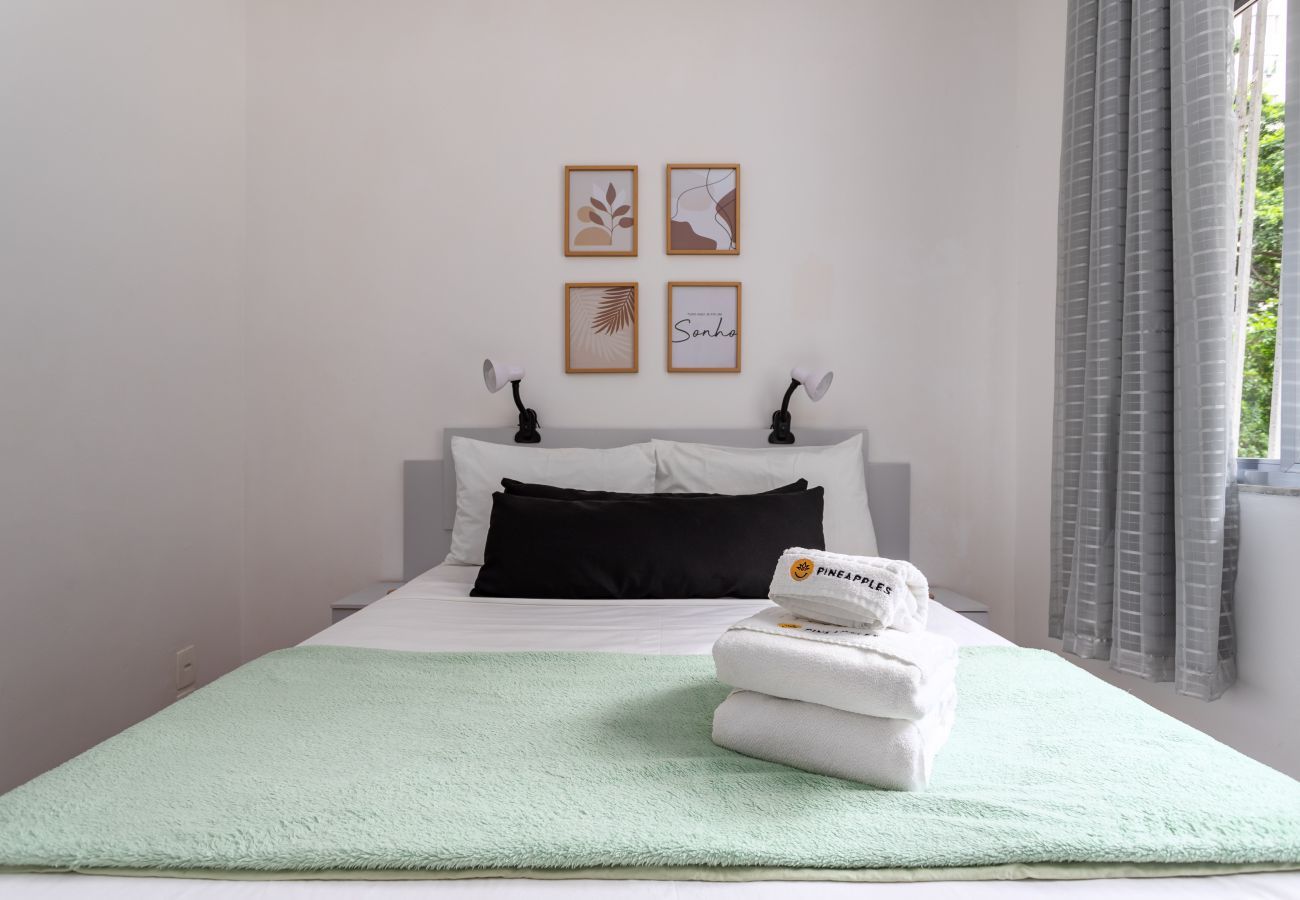 Apartamento em Rio de Janeiro - Conforto em Botafogo |Ideal para casais| LM108 