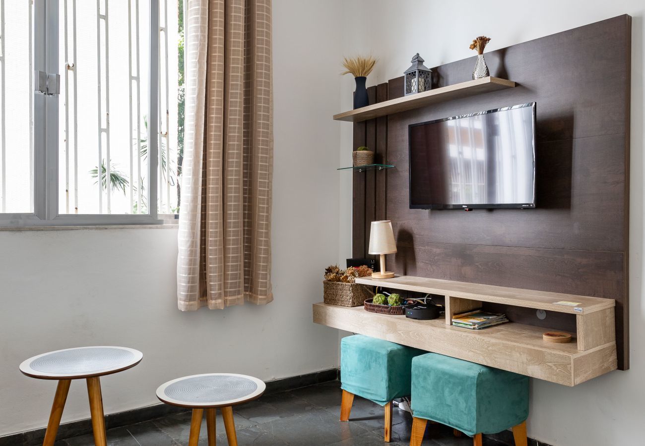 Apartamento em Rio de Janeiro - Conforto em Botafogo |Ideal para casais| LM108 